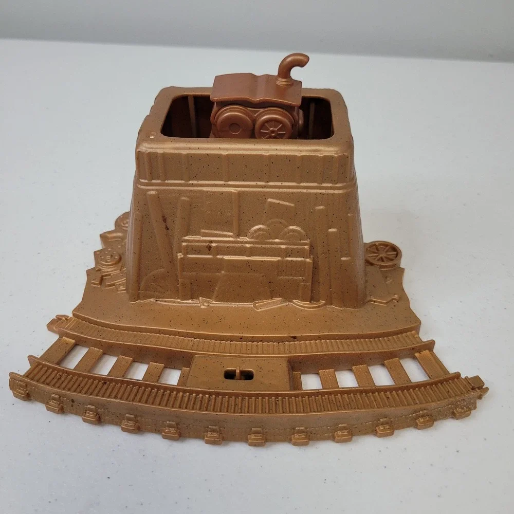 Thomas Friends Trackmaster Pop-up‎ Golden Mountain Train Replacement 2013 Mattel